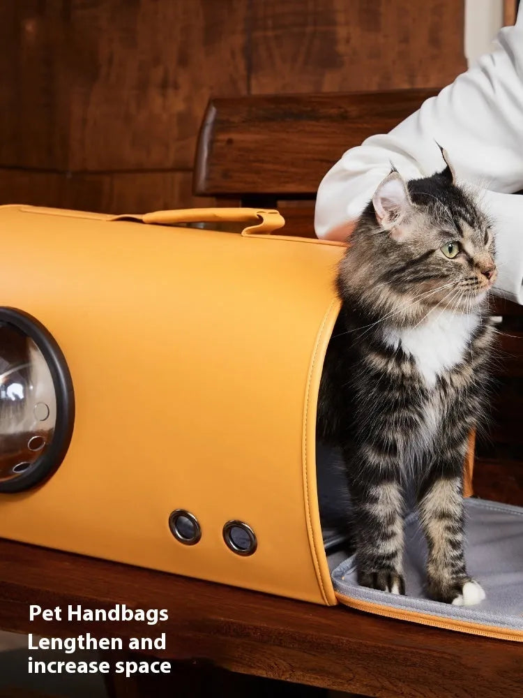 Synthetic pet carrier bag for cats and small dogs with 50cm length and 10kg capacity