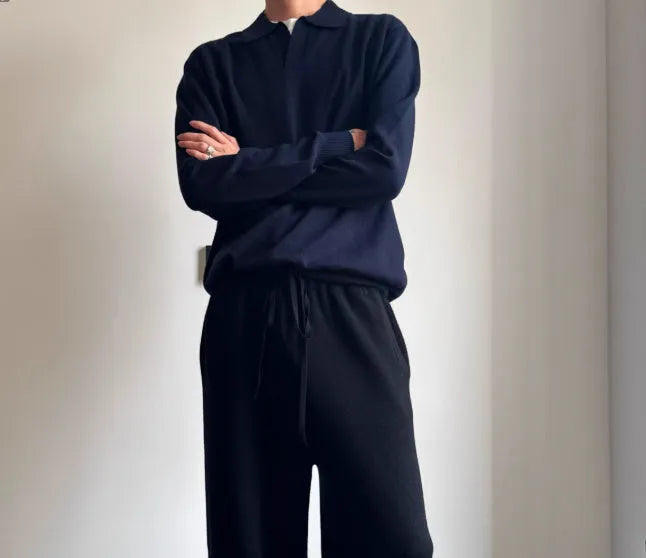 Old money style pure wool polo sweater with lapel collar in navy blue
