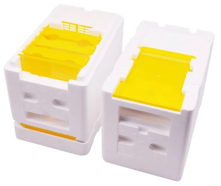 Three white EPS foam mini delivery boxes for bee breeding and queen introduction in beehives