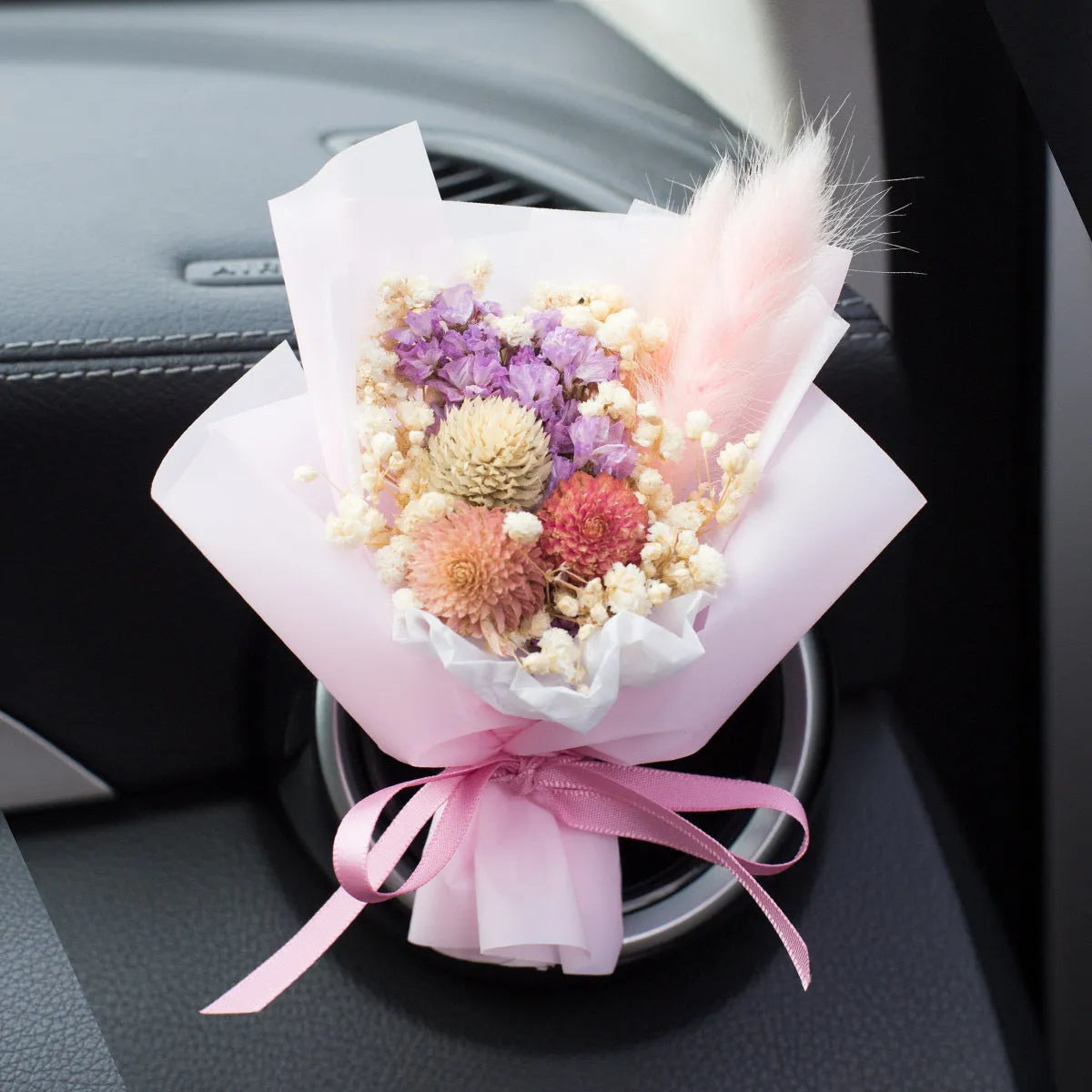 Handmade dried flower bouquet car vent air freshener in a choice of 13 colours.