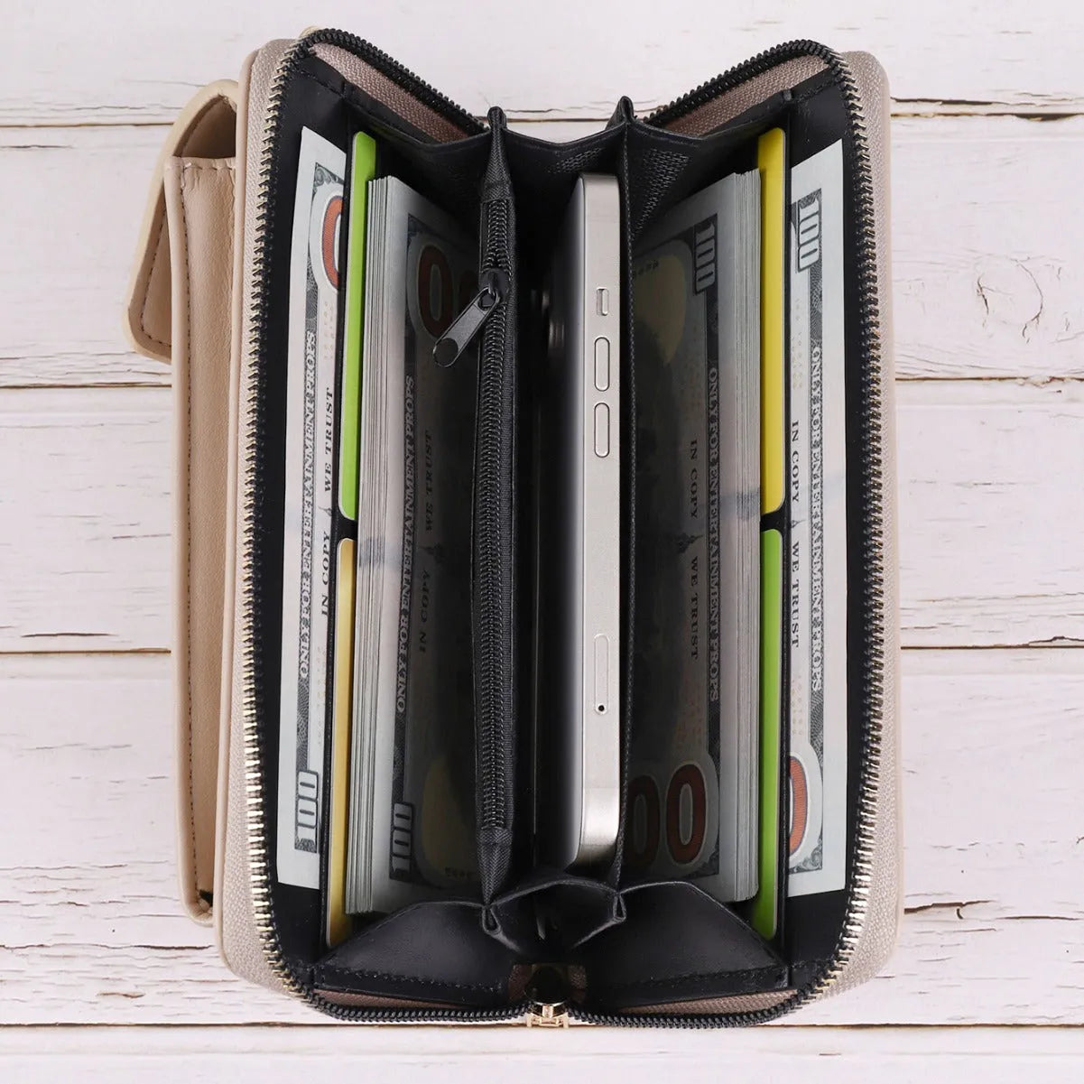 Fashion all-match mobile phone bag in black with rhombus light luxury pattern and clamshell opening