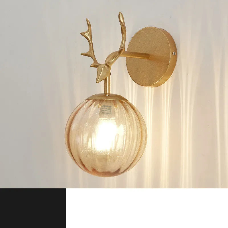 Nordic glass wall lamp with E27 holder in golden or black finish