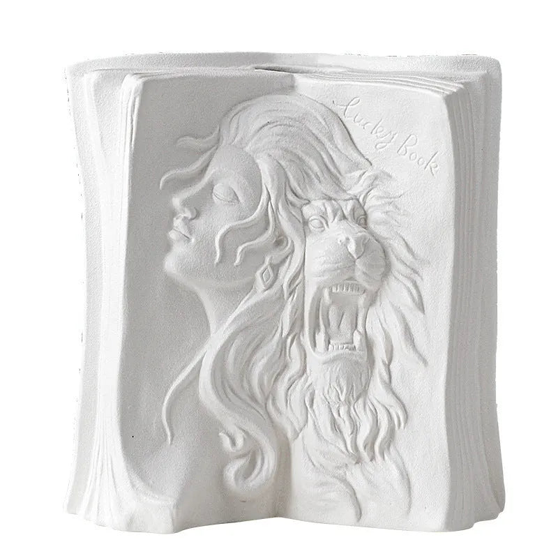 Ceramic book stand with glazed finish in decorative design for desktop storage