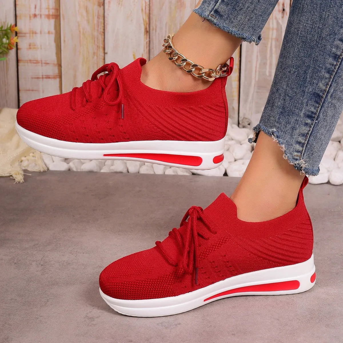 Women's red fly-knit casual sneakers with front lace-up and round toe