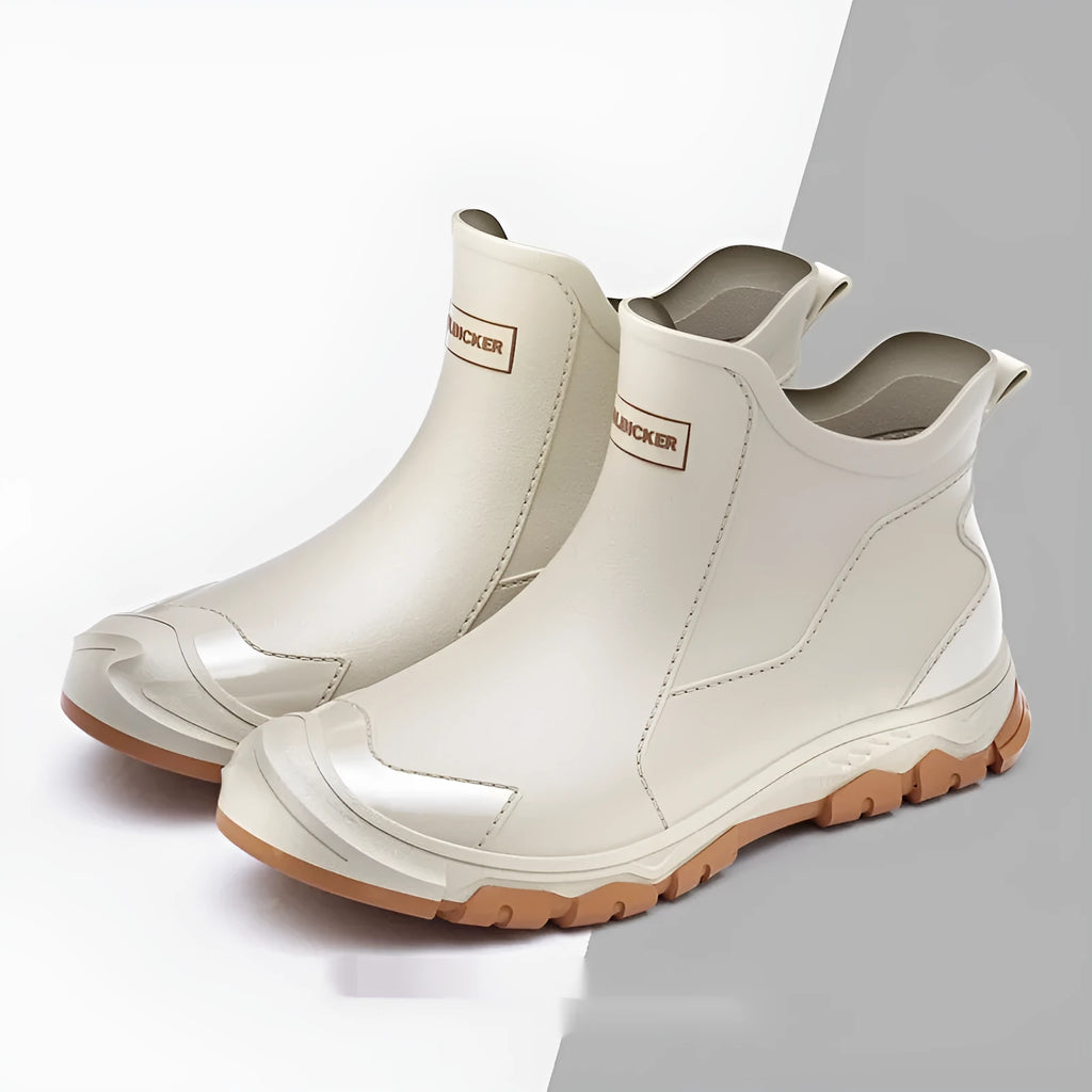 Korean-style PVC short tube rain boots with non-slip plastic soles in black-red colour combination