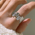 Open geometric zircon ring in silver colour with retro three-dimensional decoration