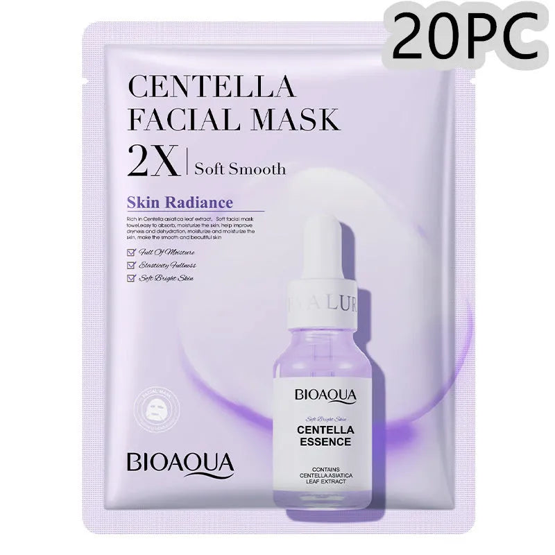 Single 30g collagen and hyaluronic acid gel sheet facial mask on a blue background.