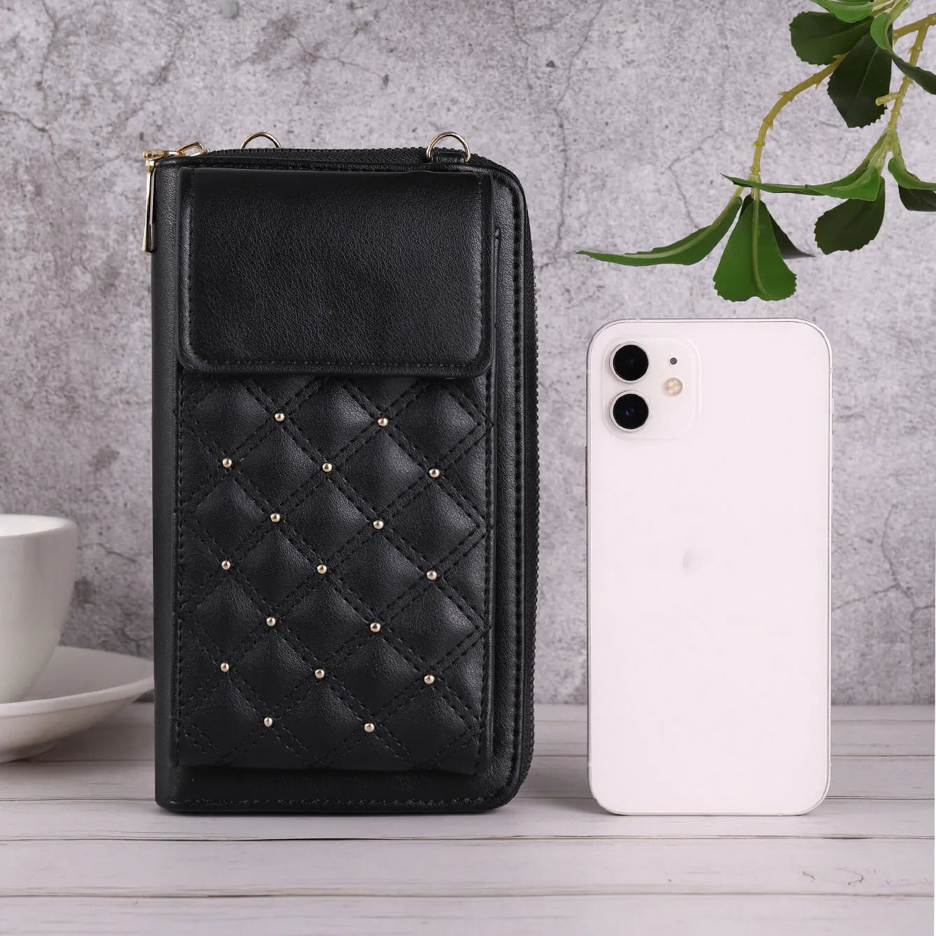 Fashion all-match mobile phone bag in black with rhombus light luxury pattern and clamshell opening