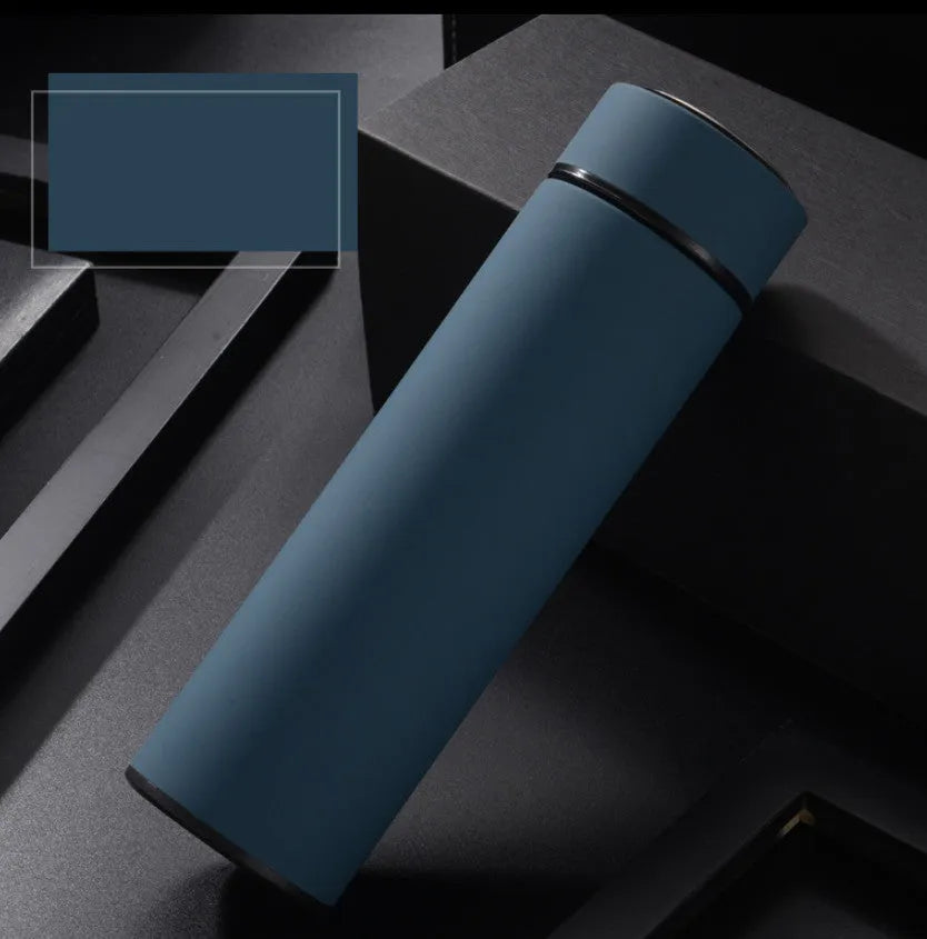 450ml stainless steel vacuum insulated water bottle in choice of colours including black, blue, red, and gold.