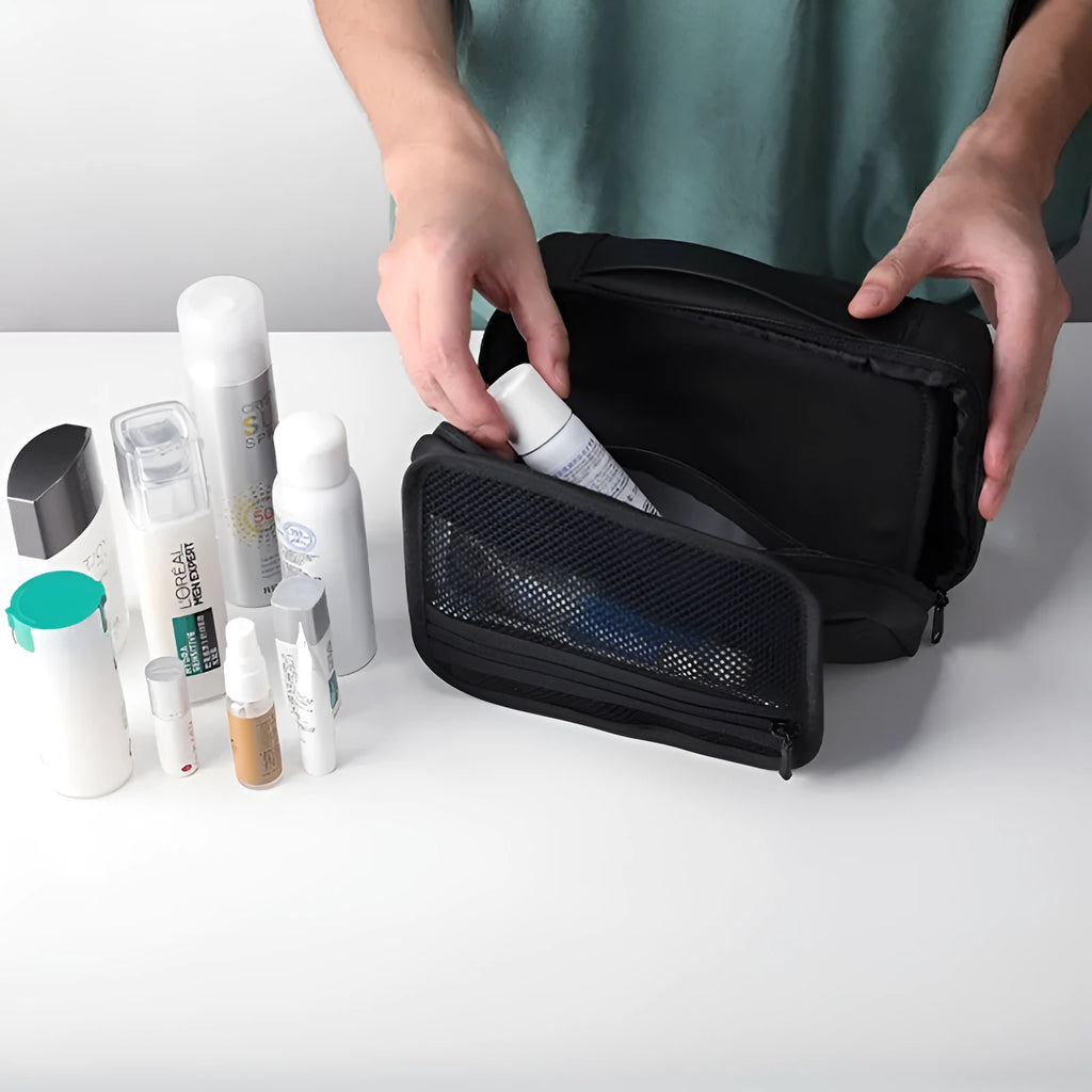 Multi-functional wet dry separation toiletry storage bag in Oxford cloth with business travel design