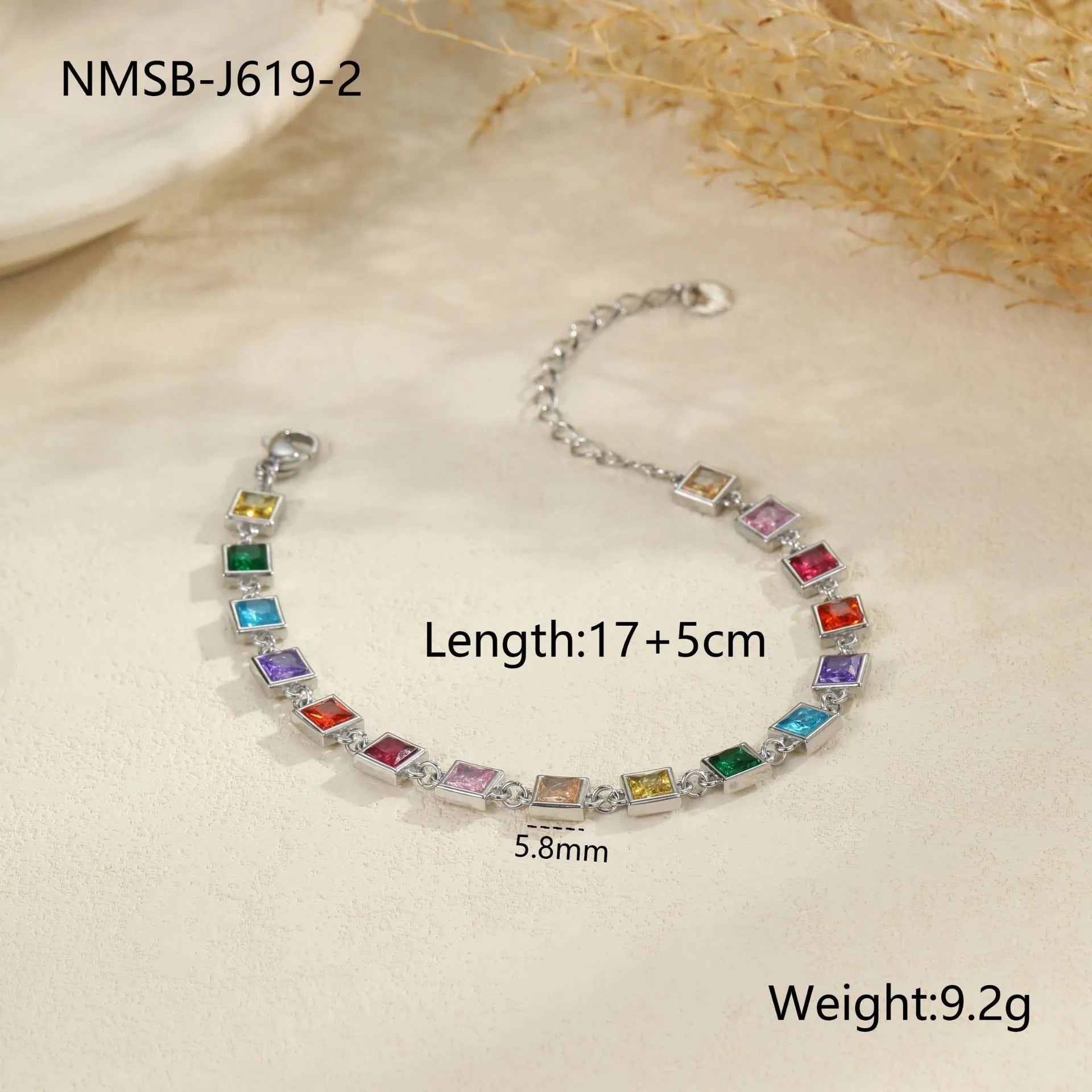 Geometric stainless steel women's bracelet with 18K electroplating in gold or silver colour