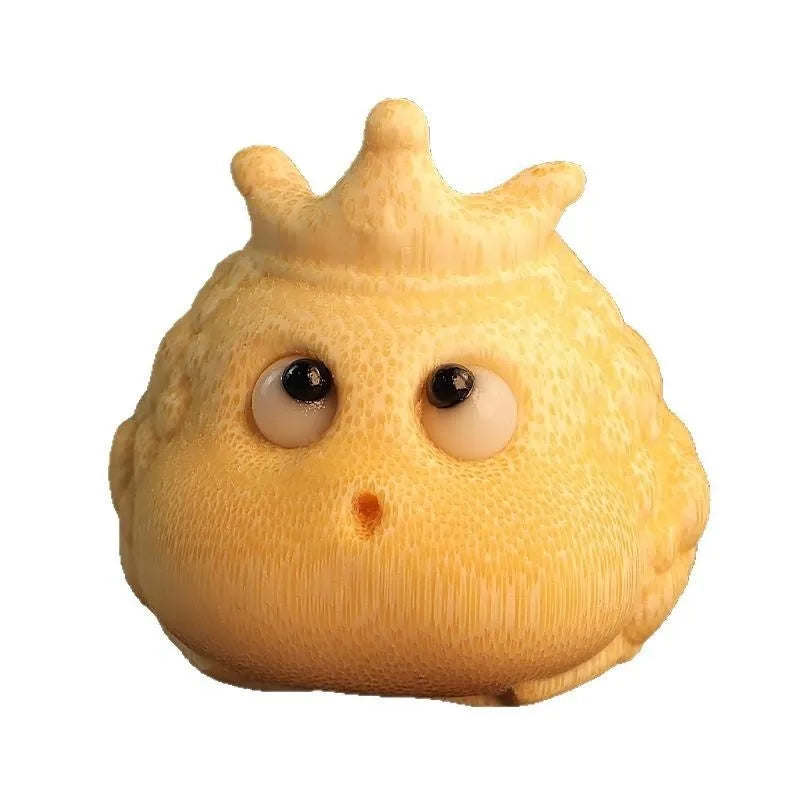 Solid bamboo carving ornament depicting Crown Princess toad with 5.0cm live eye detail