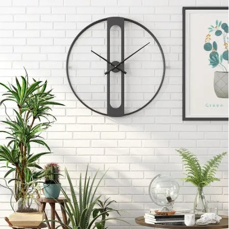 50cm round metal wall clock in gold or black finish with battery-powered operation
