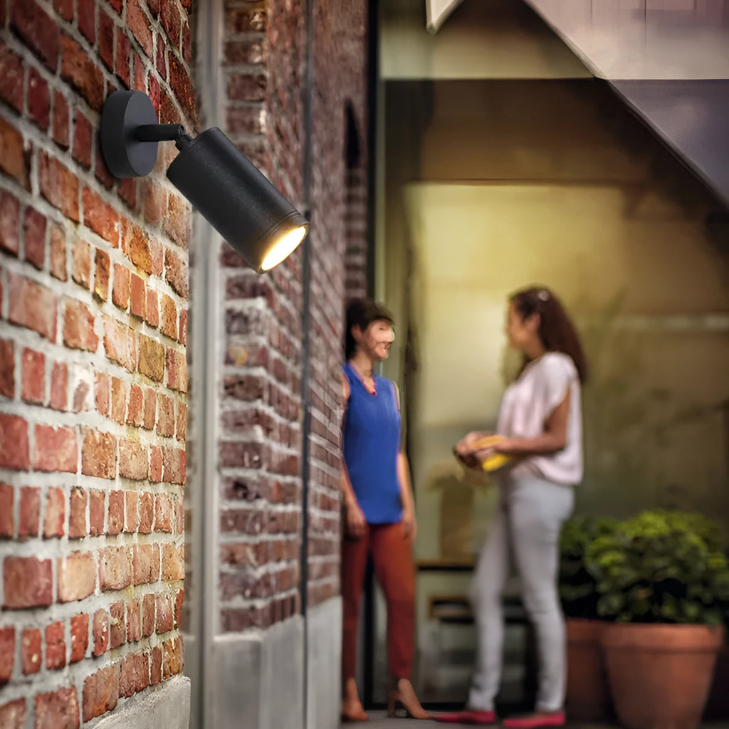 Outdoor aluminium ground lamp with LED light for lawn or courtyard