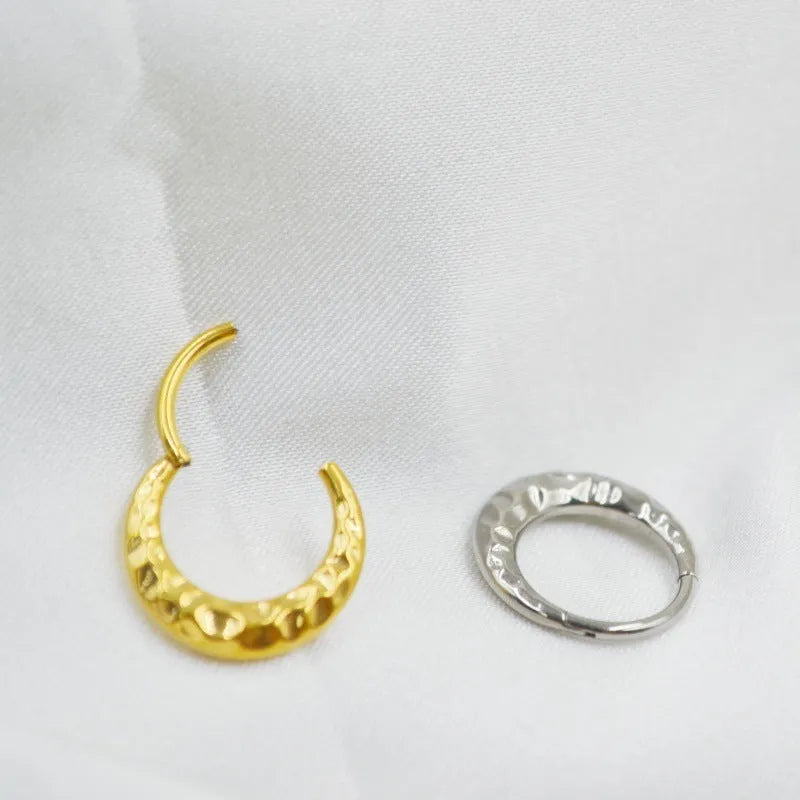 Titanium alloy concave-convex nose ring in gold or silver colour with ASTM F136 purity and 1.2mm diameter