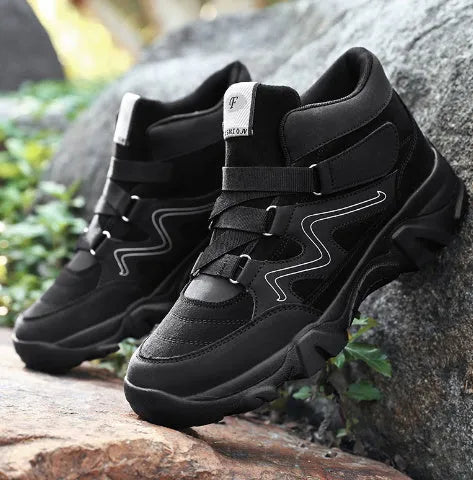 Men's black leather Oxford shoes with traditional lace-up design and round toe
