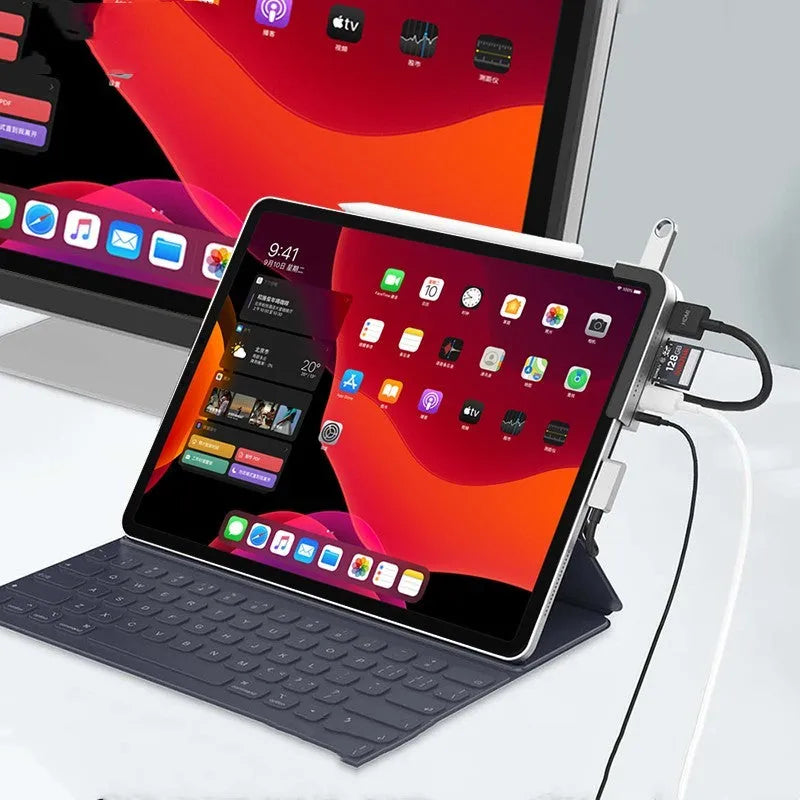 Silver aluminium grey 6-in-1 docking station for iPad Pro with USB-C connector and multiple ports