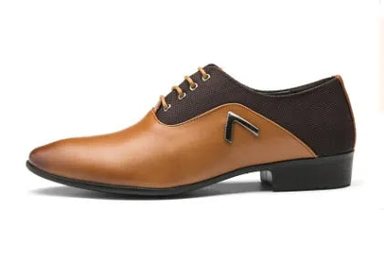Men's black Oxford shoe with a low-cut artificial PU upper and rubber sole on a white background.