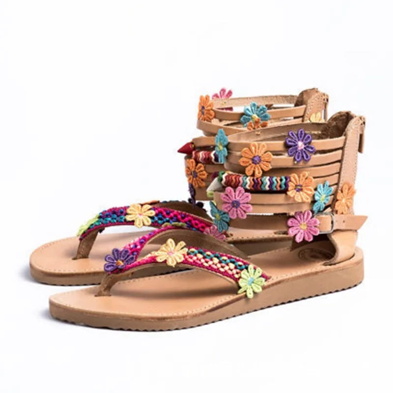 Ethnic beaded petal sandals with round toe and floral decoration on artificial PU upper