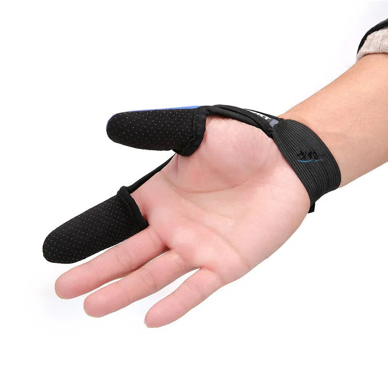 Two finger fishing glove in camouflage colour showing diving cloth back and microfiber palm material.