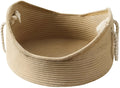 Wicker cat bed basket with corrugated scratching board in large and small sizes