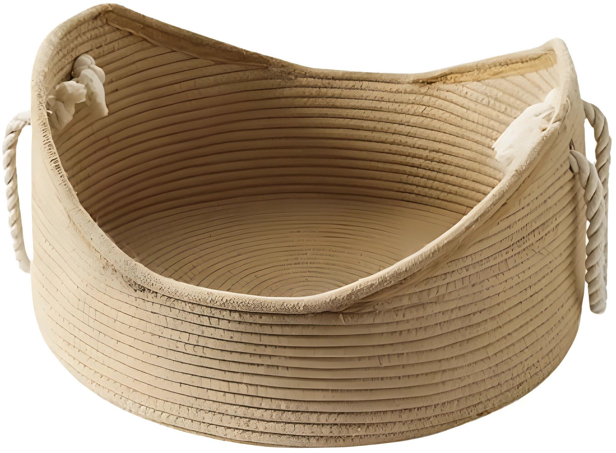 Wicker cat bed basket with corrugated scratching board in large and small sizes