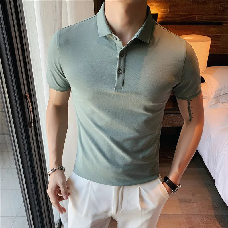 Slim-fit solid colour polo shirt with lapel collar and short sleeves on a hanger.