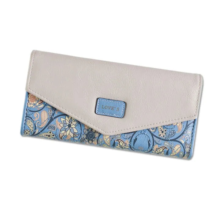 Fashion large capacity buckle three-fold leather clip wallet in five colour options.