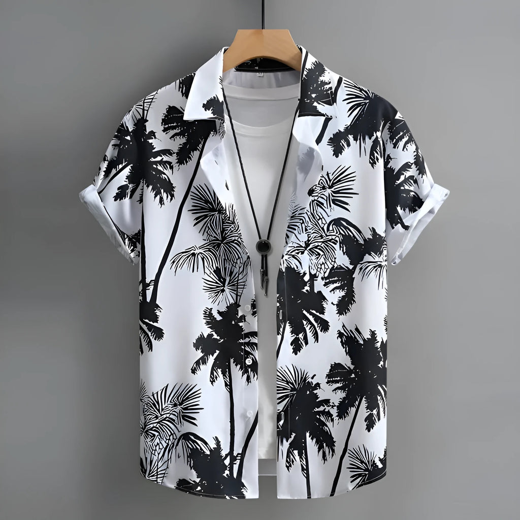 Men's short-sleeved Hawaiian shirt with a colourful 3D printed pattern on a polyester blend fabric.