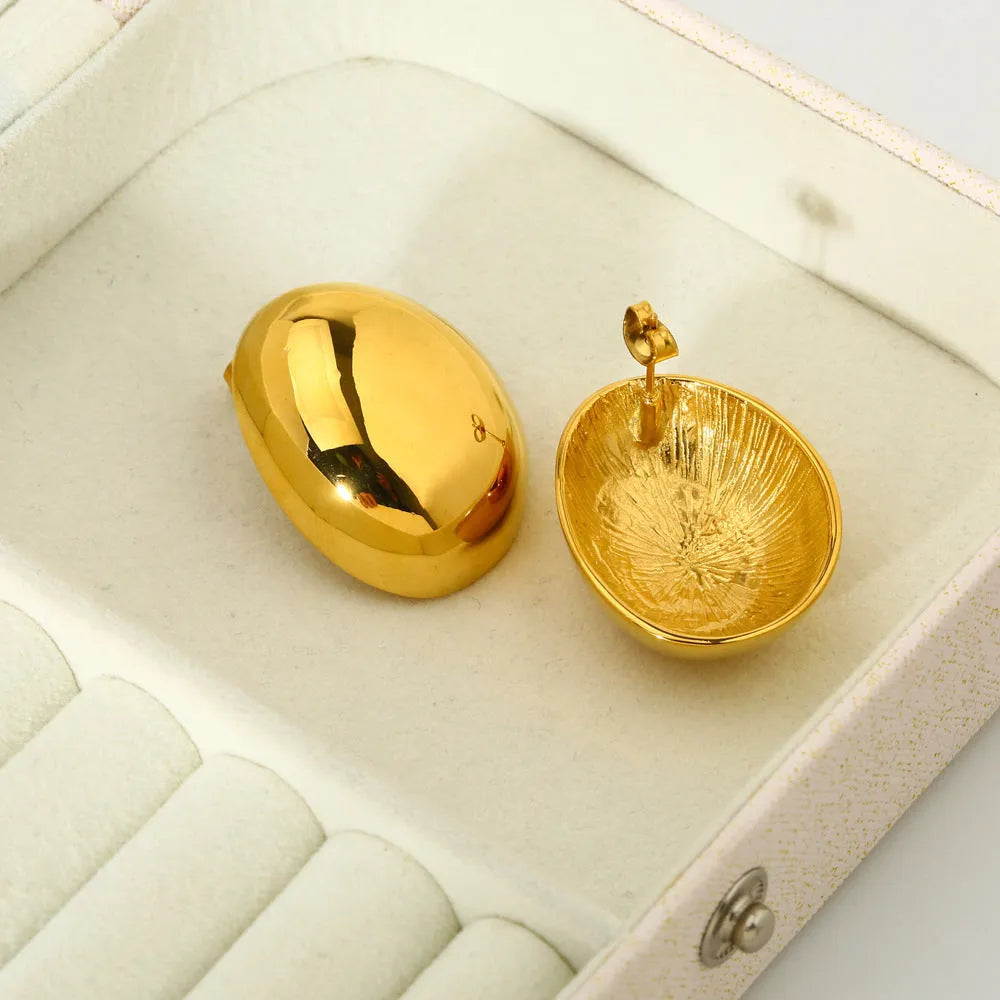 Geometric line design stainless steel earrings with glazed surface and 18K gold plating in DFE139 colour