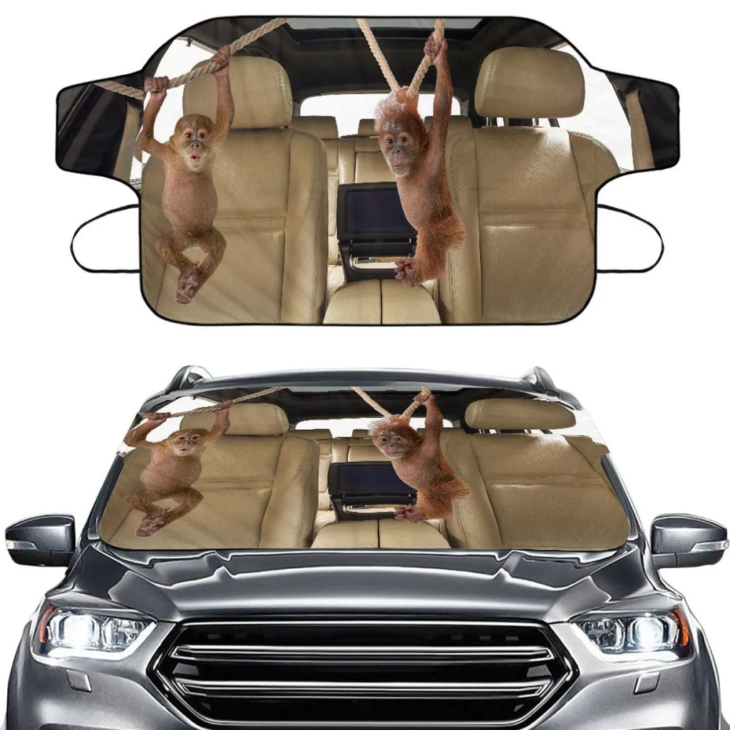 Car front snow protection cover with aluminium foil construction measuring 130 by 70 centimetres