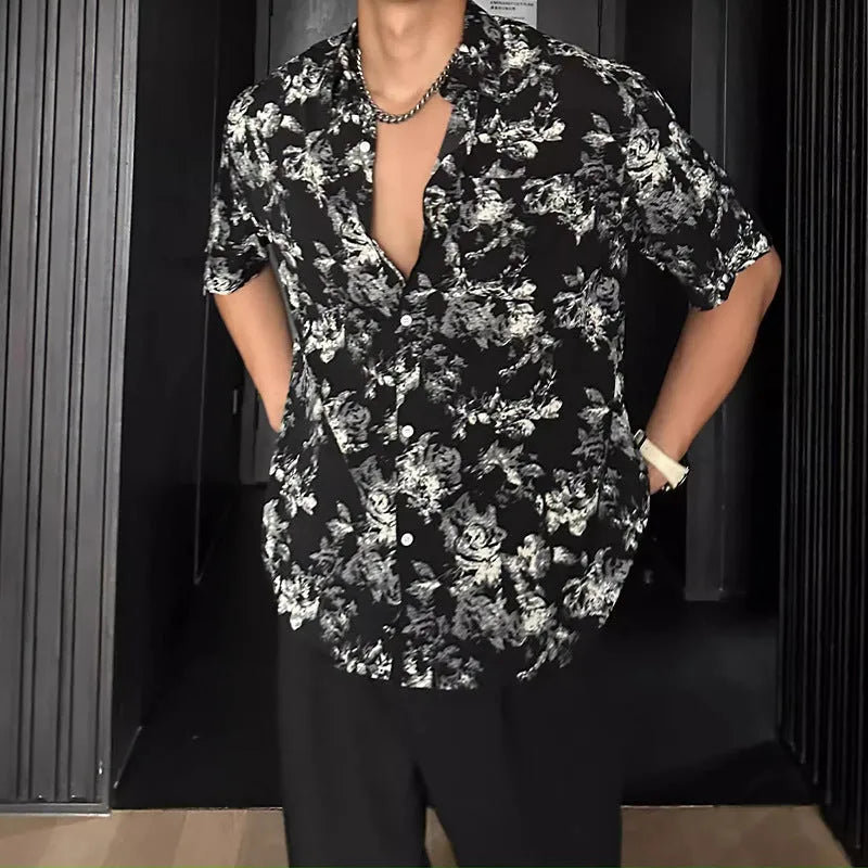 Loose casual floral printed short sleeve shirt in black or white colour options