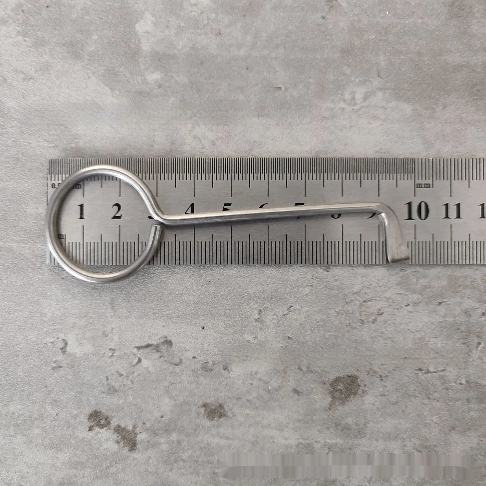 Two-piece alloy metal wrench tool set for portable household DIY use.