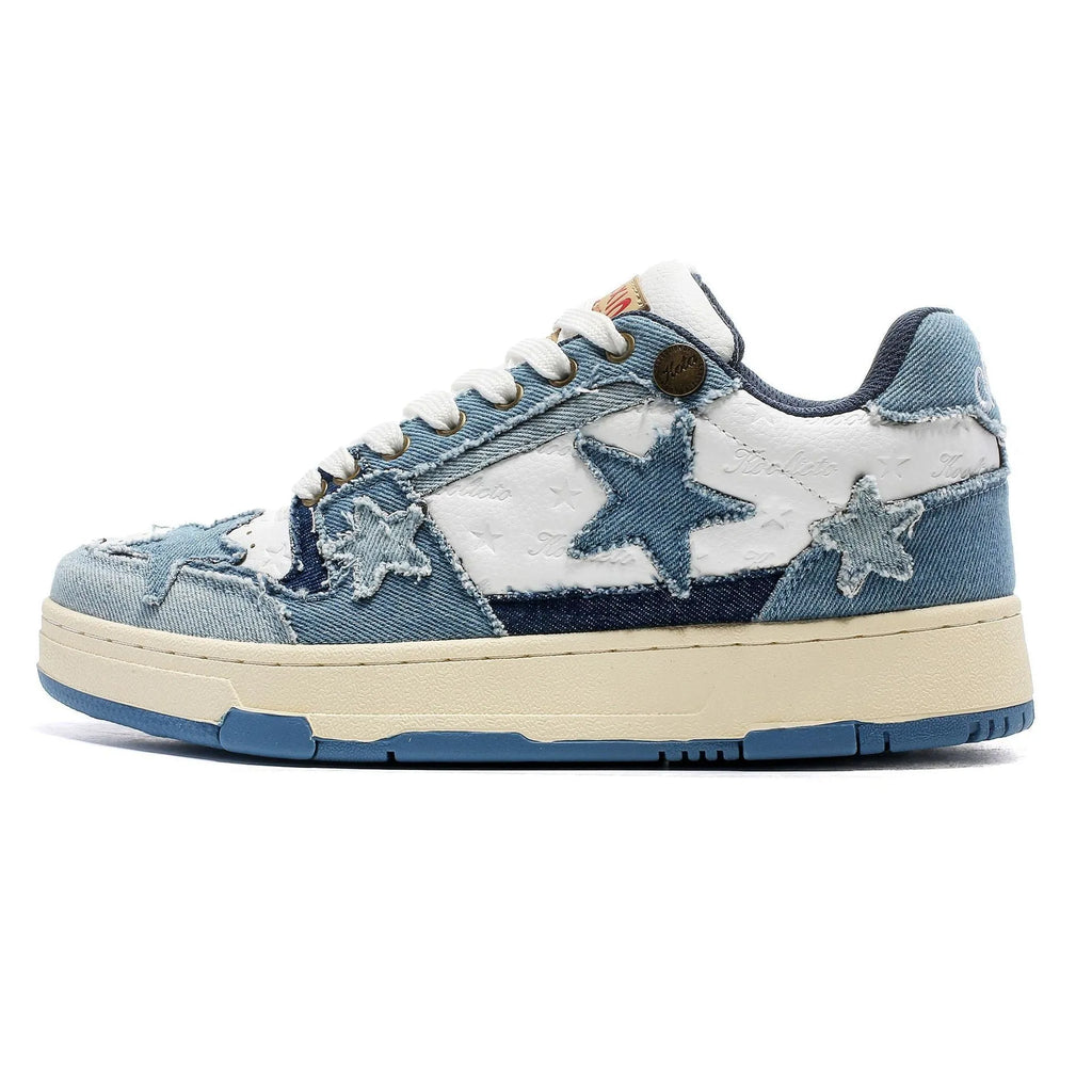 Leather platform running shoes in West Lake dragon well tea colour with round toe and lace-up closure
