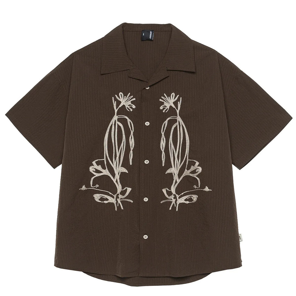Brown striped outdoor waterproof shirt with Cuban collar, short sleeves, and cardigan style for mountain camping
