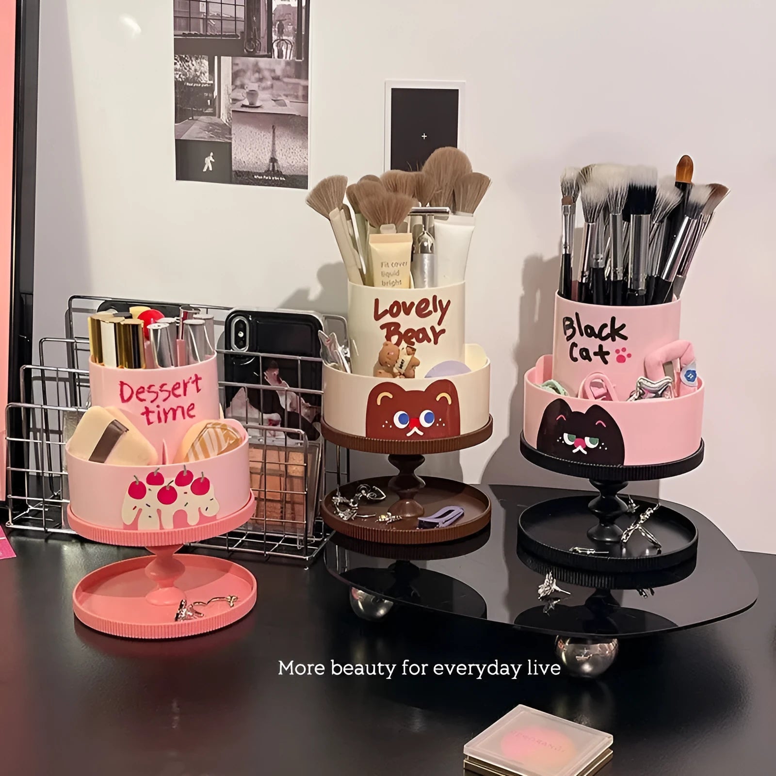 Rotating cosmetic brush storage barrel in Japanese minimalist design with 18 litre capacity
