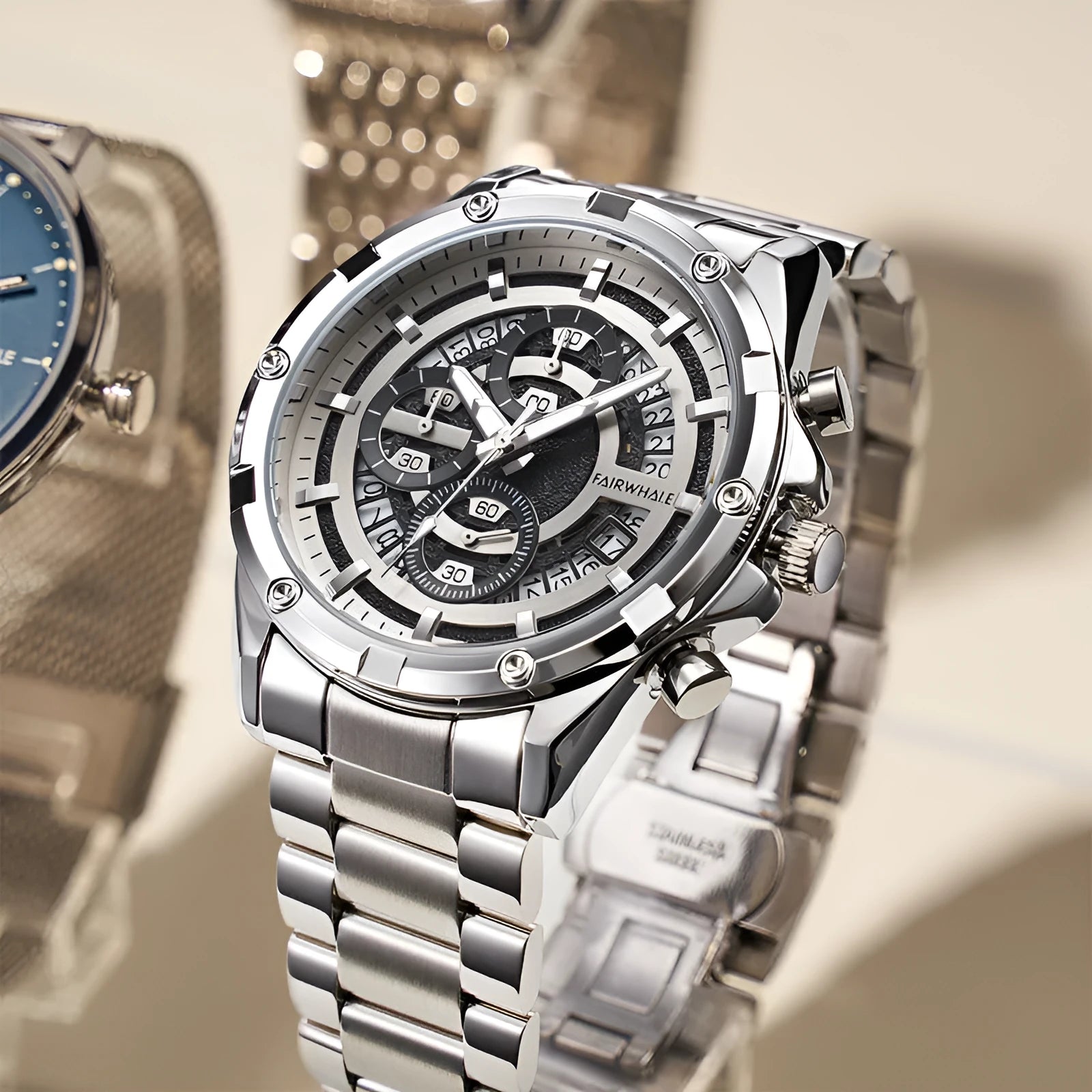 Men's casual waterproof watch with luminous dial and stainless steel strap in three colour variants.