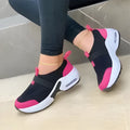 Women's flat mesh sneakers in various colours with round toe and non-slip rubber sole
