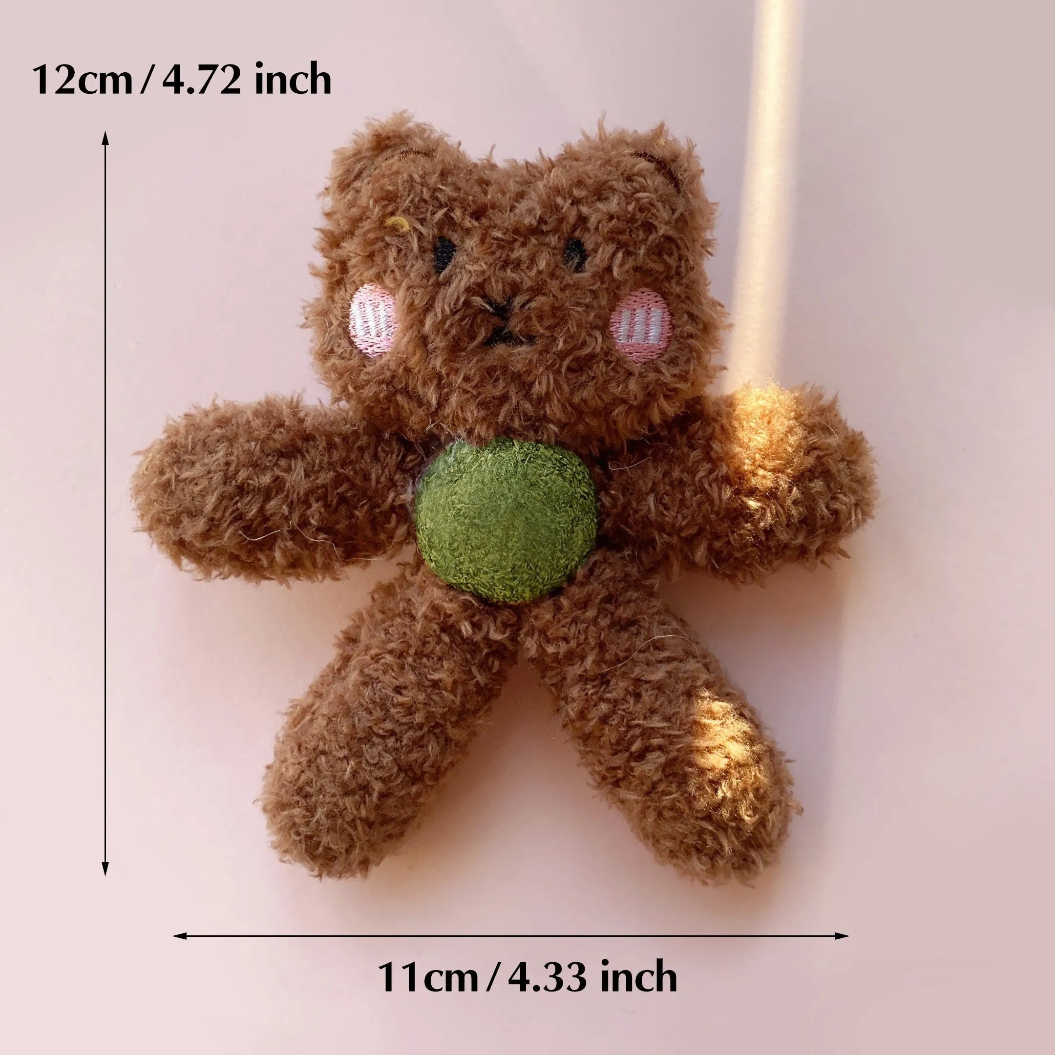 Edible catnip ball chewing toy for kittens in animal designs with cat grass filling
