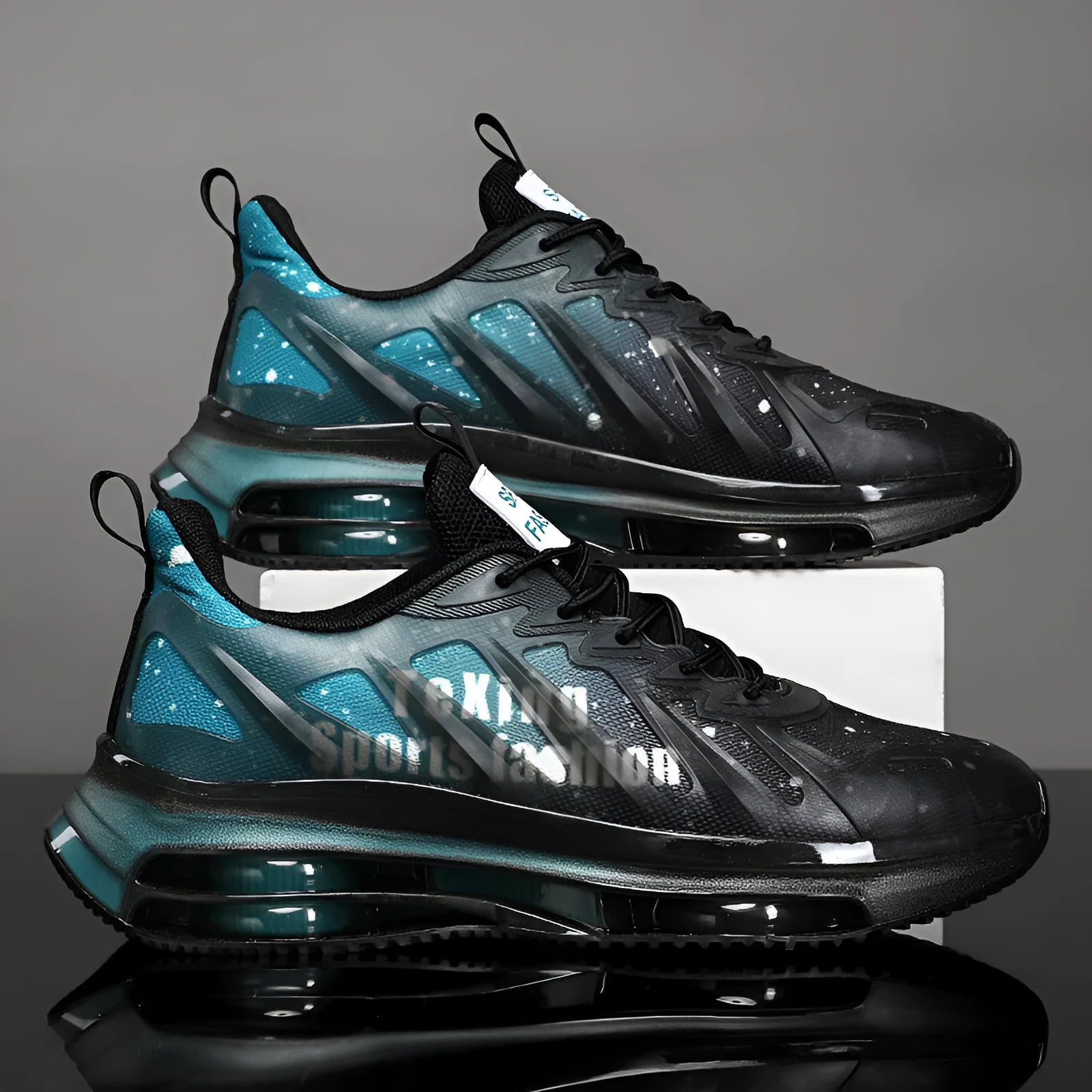 Men's black and green platform casual running shoes with mesh upper and thick rubber sole.