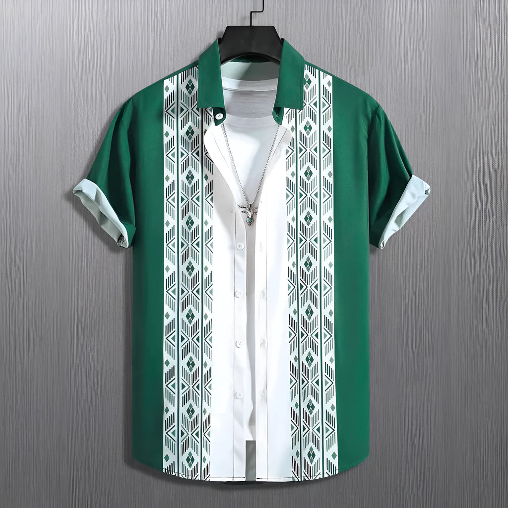 Men's plaid short-sleeve shirt cardigan with lapel collar showing elastic fabric detail