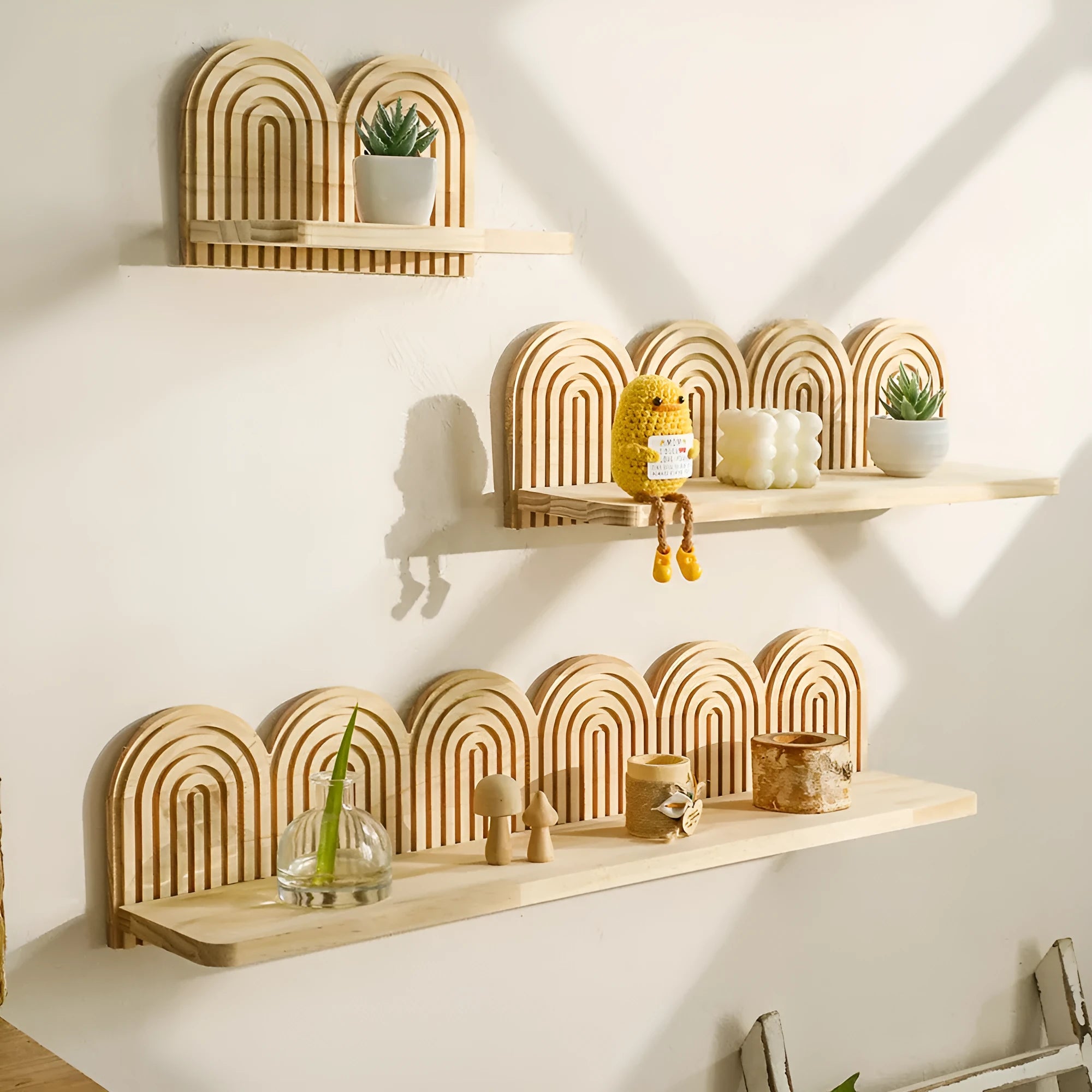 Solid wood wall-mounted flower pot storage rack with multiple layers for plant organisation