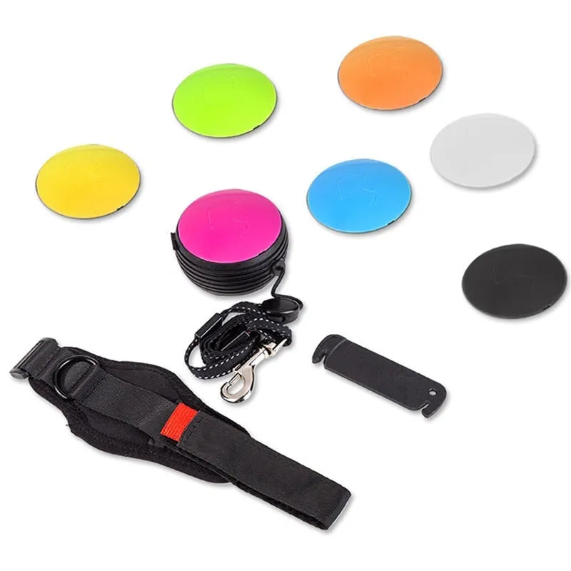 3 metre automatic retractable dog lead in six colour options with lockable brake