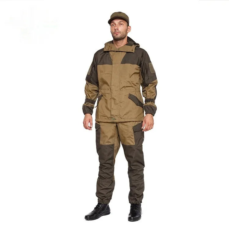 Men's solid colour tactical battle suit jacket and trousers set for outdoor sports.