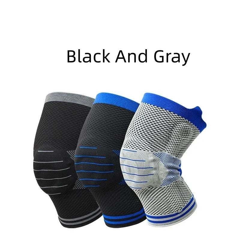 Cotton knee pad with silicone spring bar shock absorber in a two-tone colour scheme, shown in M, L, or XL size.