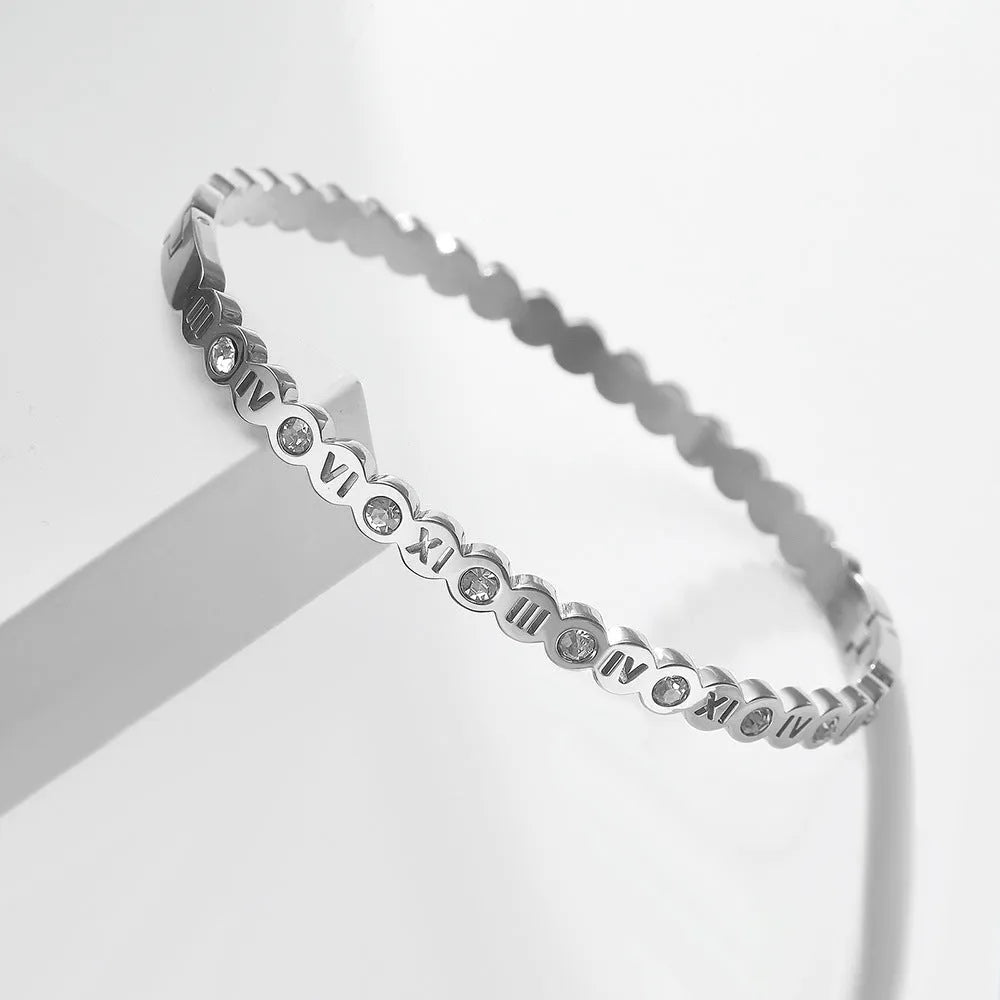 Titanium steel Korean style bracelet with electroplated finish and number elements