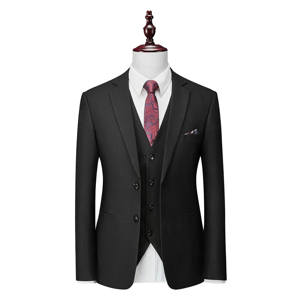 Men's slim fit three-piece business casual suit in cotton blend fabric with vest, jacket and trousers