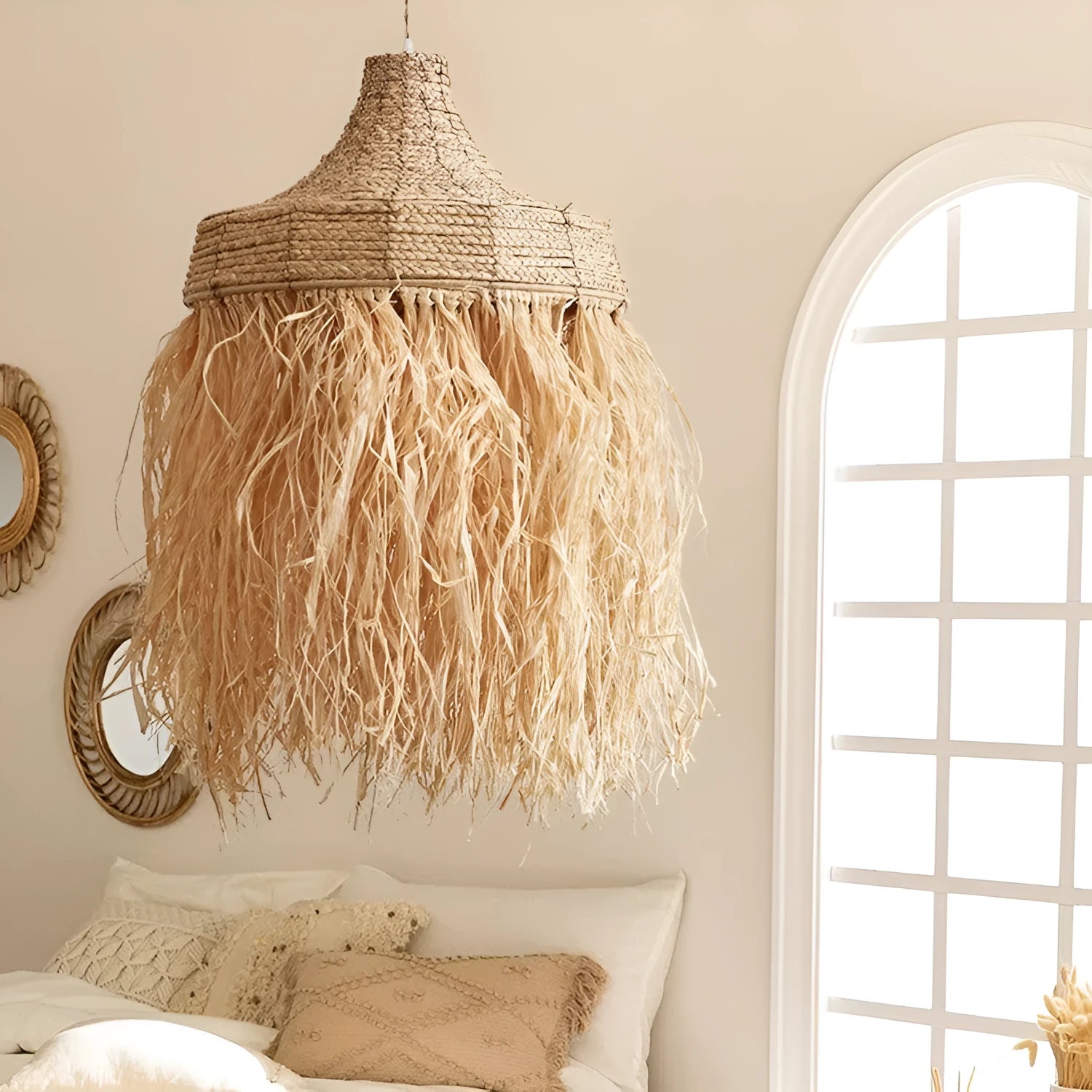 Retro southeast Asian style pendant light with 50cm diameter woven from wild vetch and willow materials