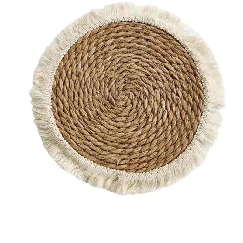 Round papyrus placemat with decorative tassels in Japanese straw design