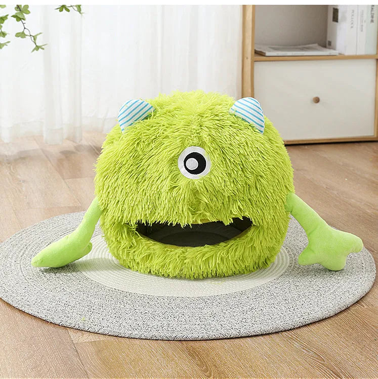 Round fluffy plush cat bed with non-slip base in three size options for indoor cats